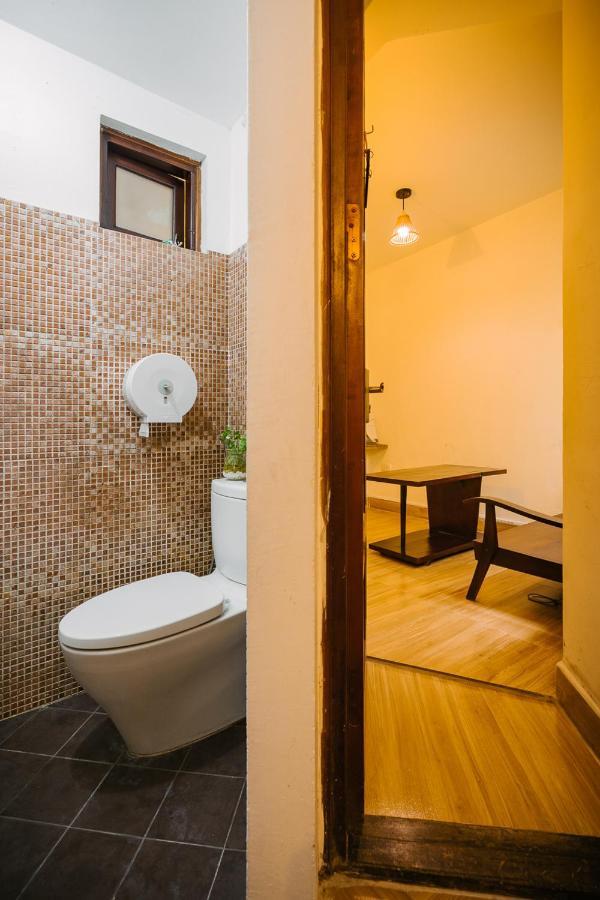 Entire French House With 4 Bedrooms In Hanoi Downtown Zewnętrze zdjęcie