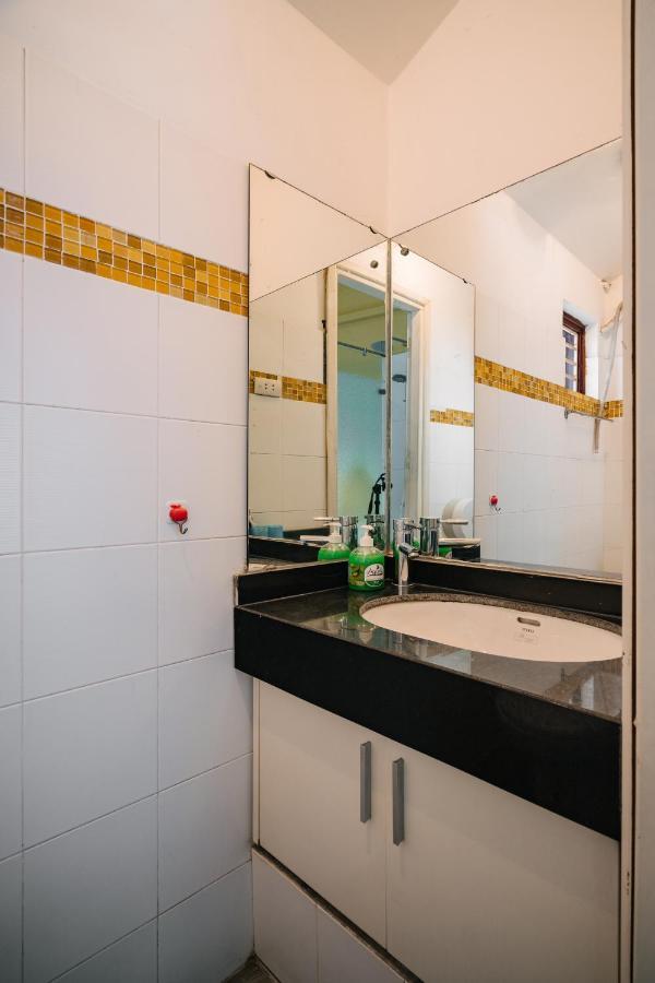 Entire French House With 4 Bedrooms In Hanoi Downtown Zewnętrze zdjęcie